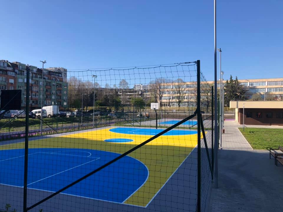 спортна площадка студентска