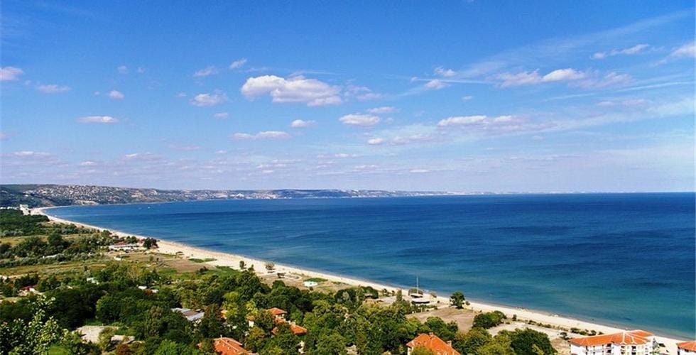 панорамна гледка към морето