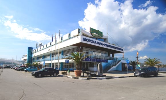 морска гара