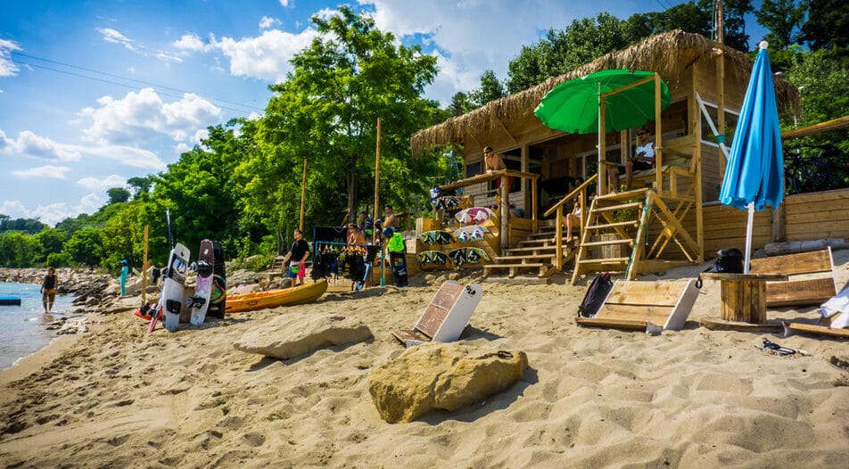 атракционен парк за водни забавления