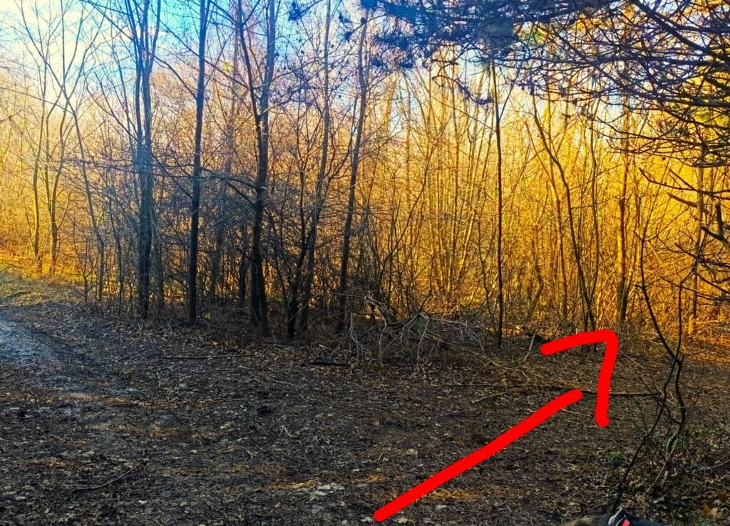 път към Долмен чешма