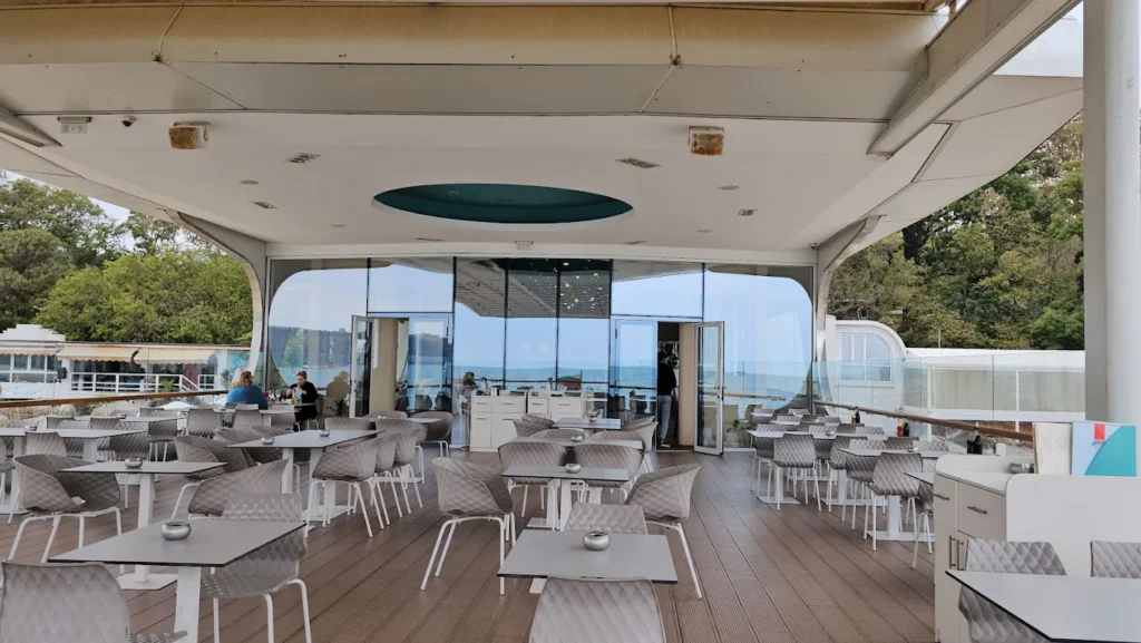 the sea terrace