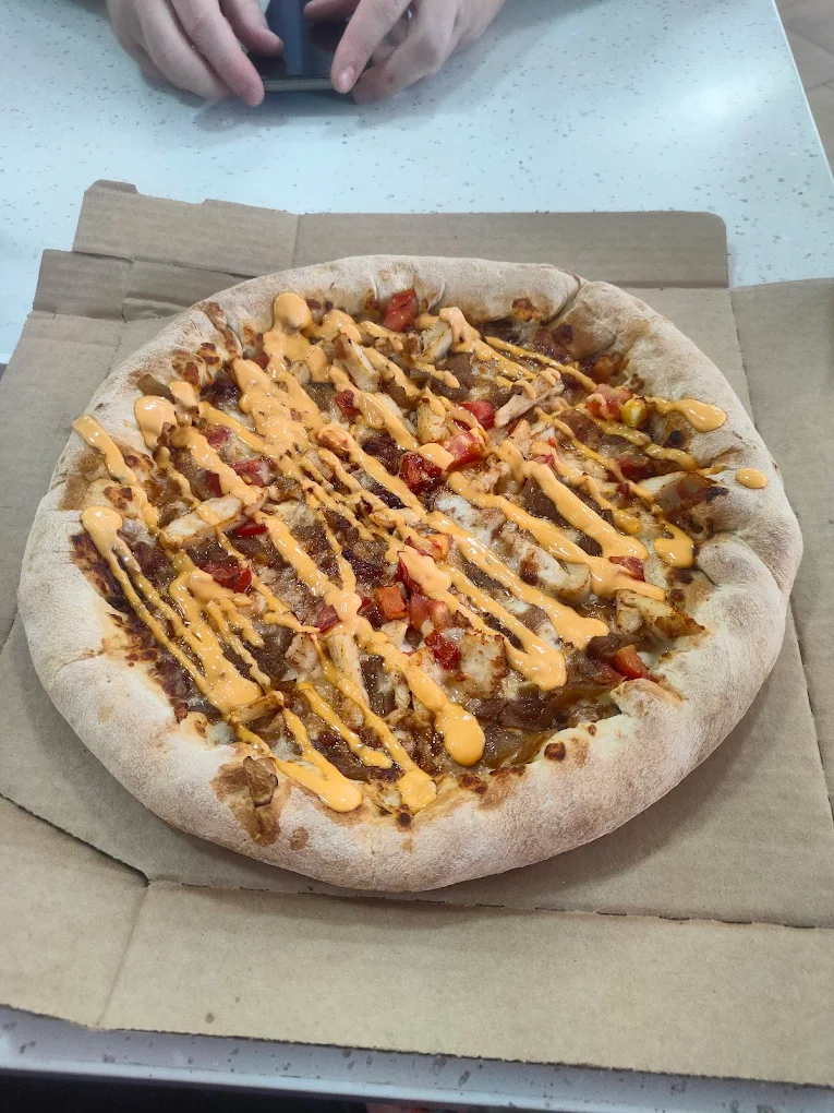 dominos pizza