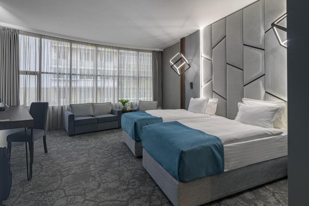 rosslyn dimyat hotel