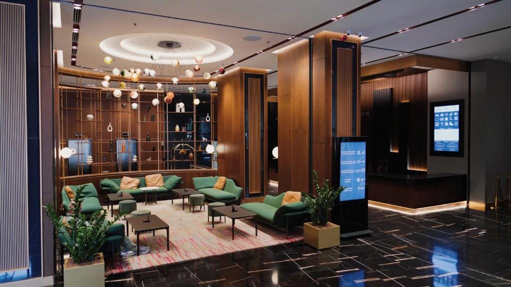 hotel cherno more